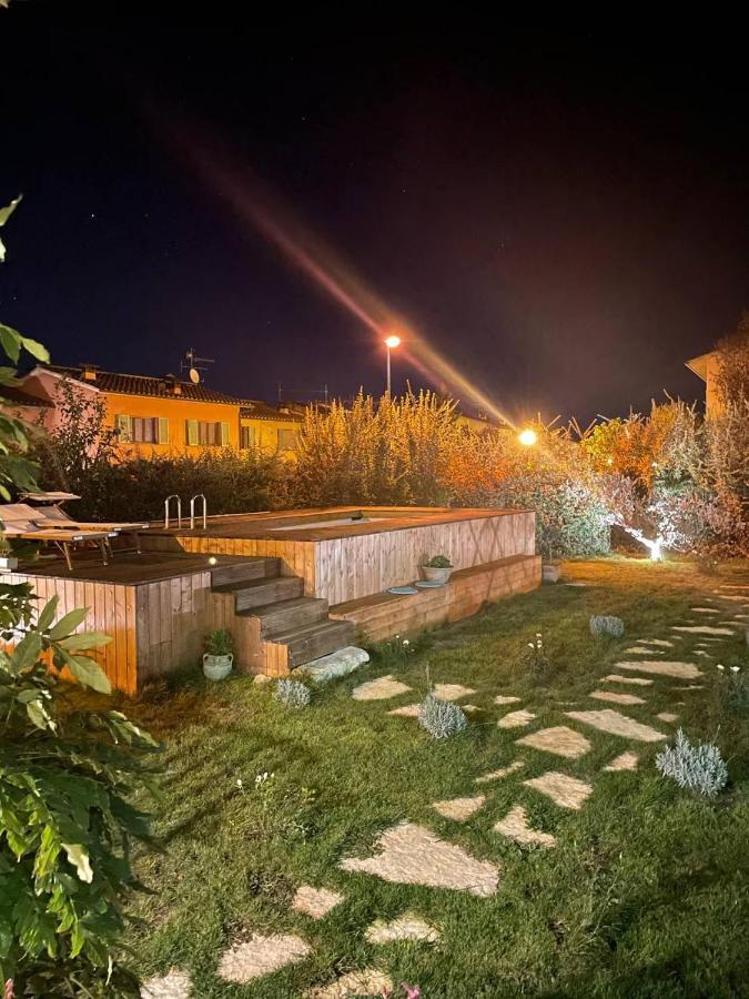 Апартаменты Antica Casa Del Glicine Поджибонси Экстерьер фото
